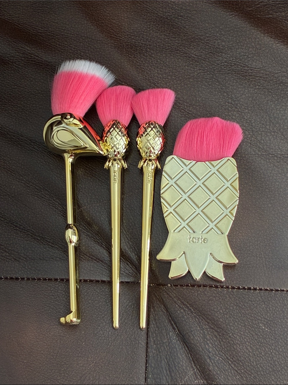 tarte Gold Handle Makeup Brush Set with Bright Pink Bristles